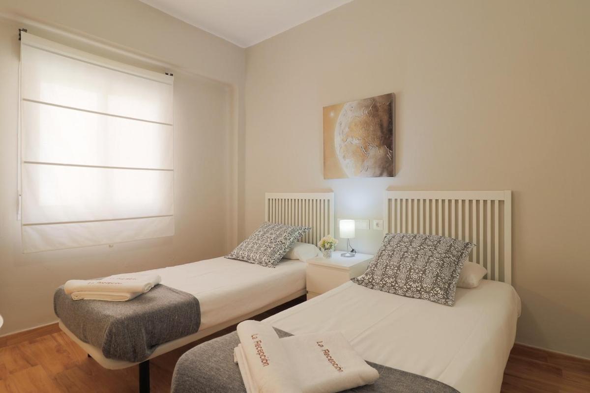 C102 - Huge And Stylish 5 Bedroom By The Center Málaga Exterior foto